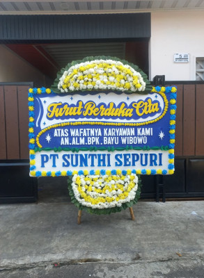 Papan Bunga Duka di Kelayan Tengah